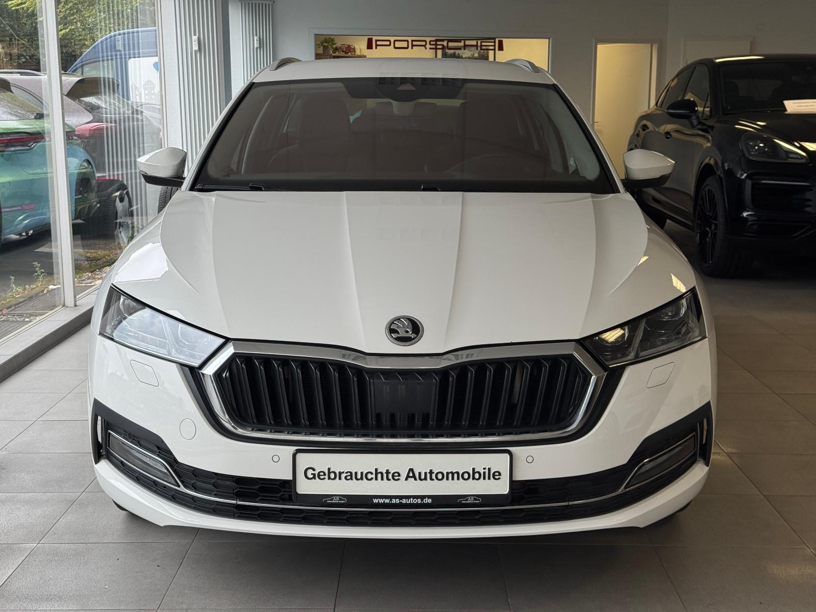 Skoda Octavia 1.4 TSI iV DSG FIRST EDITION COMBI HUD