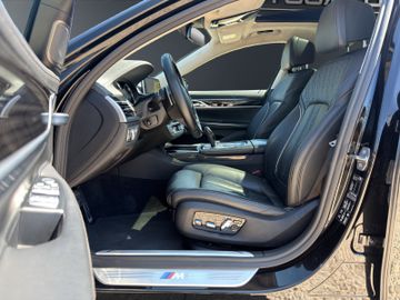 BMW 740 - 11