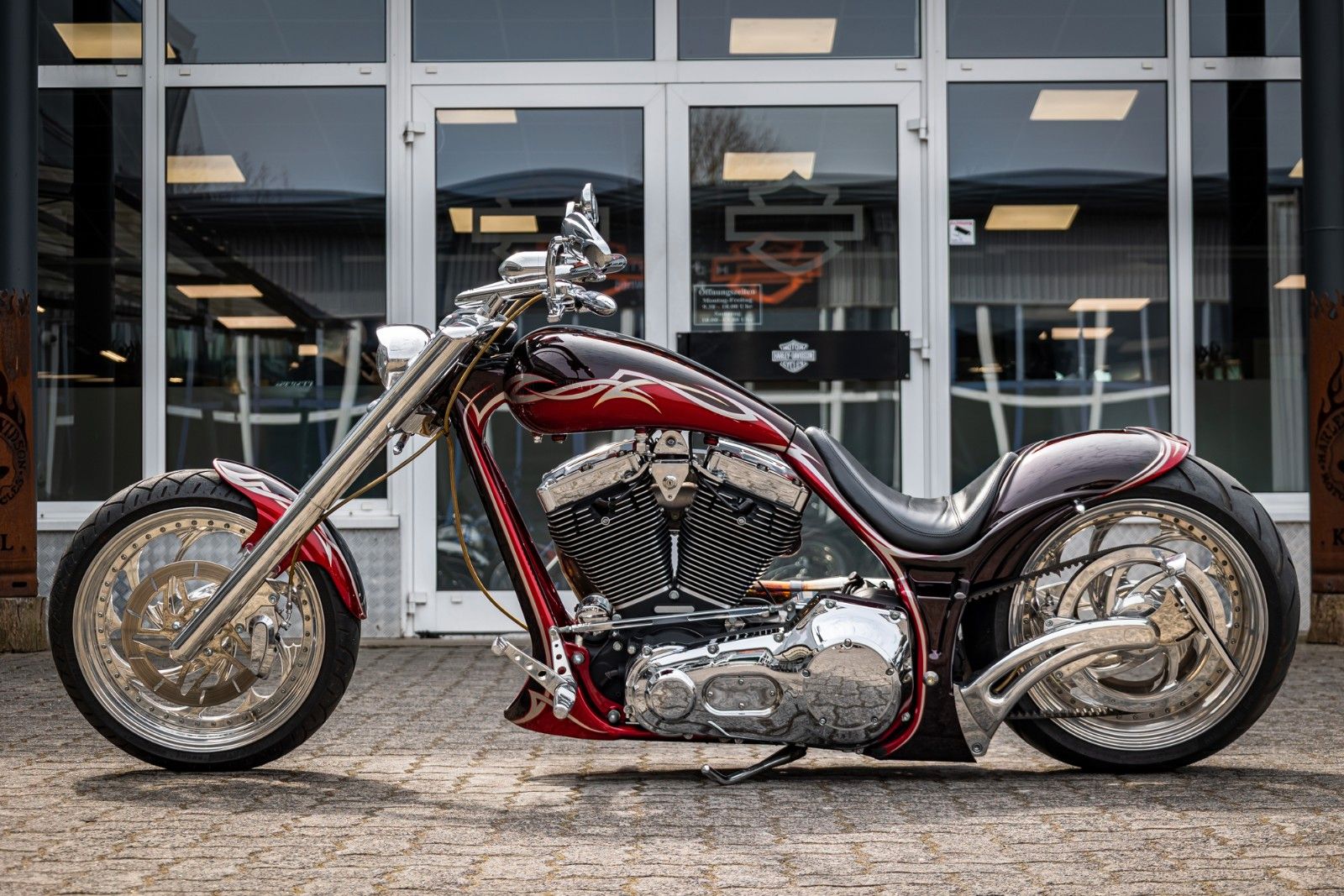 Fahrzeugabbildung Harley-Davidson THUNDERBIKE RED SCORPION FREESTYLYE 103