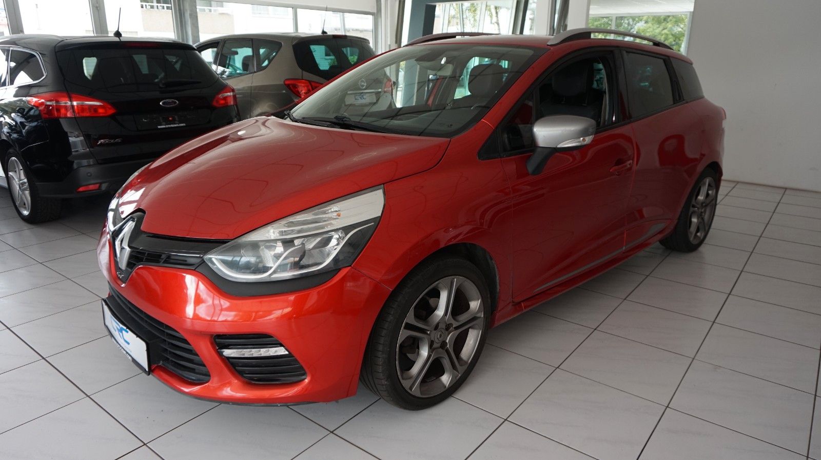 Fahrzeugabbildung Renault Clio IV Grandtour GT