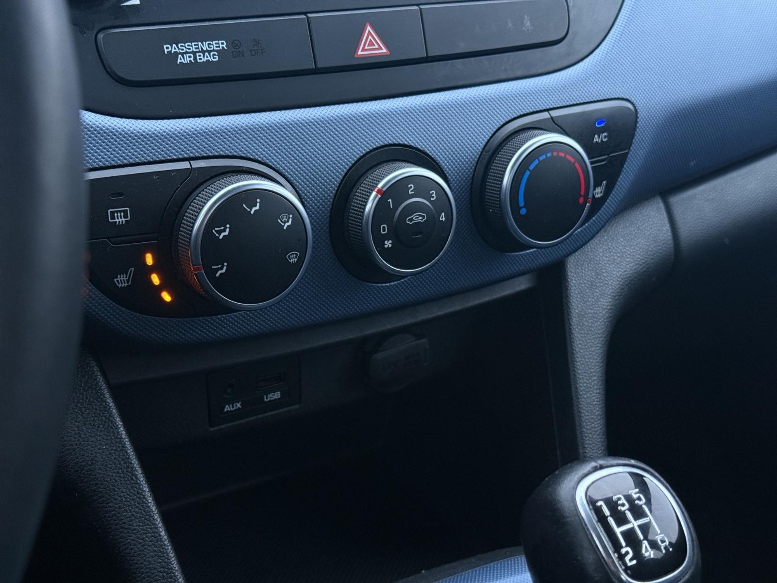 Hyundai i10I SZH I TempI BT I Service NEU I Garantie