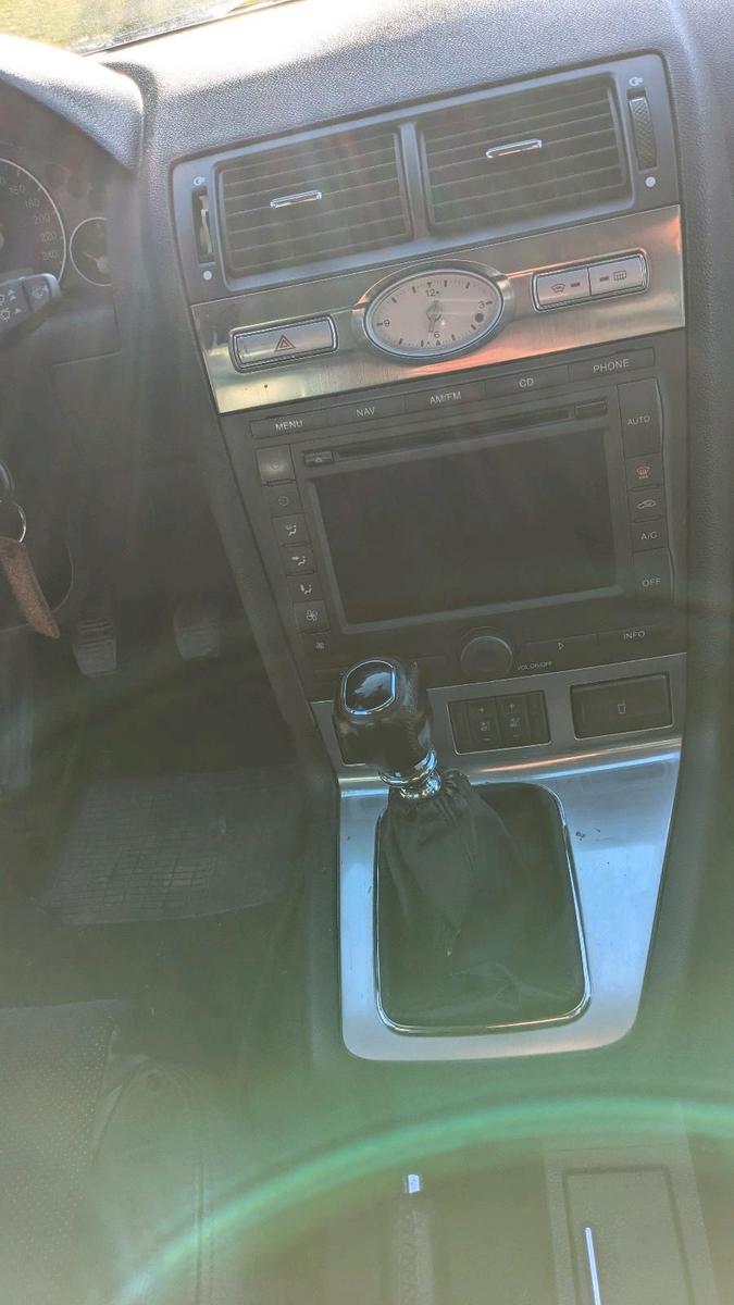 Ford Mondeo 2004 — photo 12