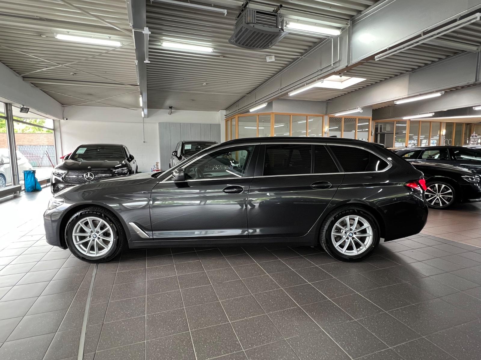 BMW 520d Touring AMB+DAP+PARK+DAKOTA+MEMORY