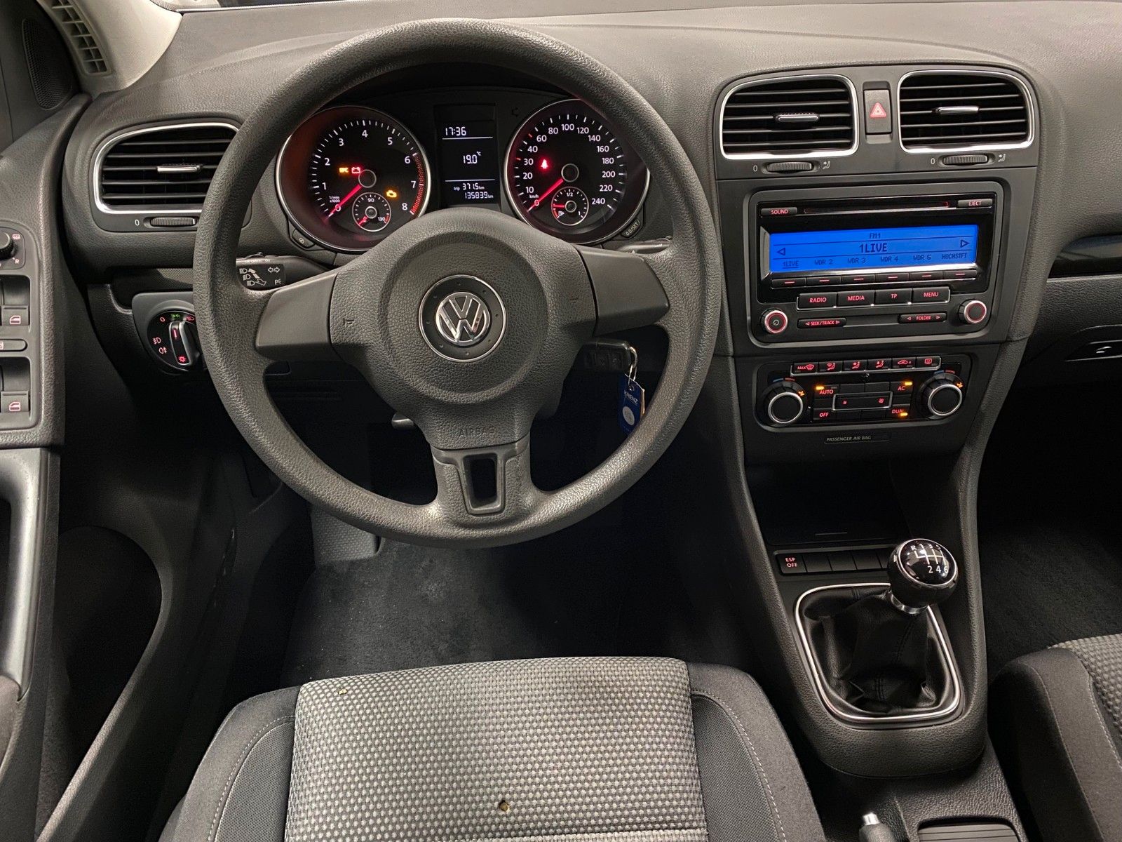 Fahrzeugabbildung Volkswagen Golf 6 VI 1.4 TSI+1.HAND+CHECKHEFT+COMFORTLINE++