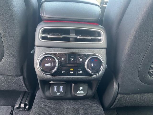 Fahrzeugabbildung Genesis GV70 Luxury 4WD AD Memory Sitze LED ACC El. Heck