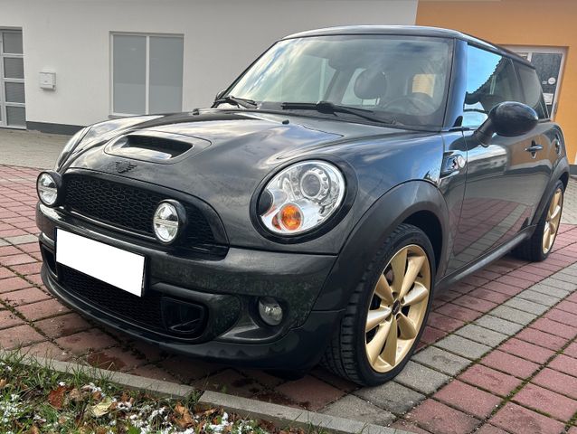 MINI Cooper S  R56 XENON/LEDER/Zusatzscheinwerfer