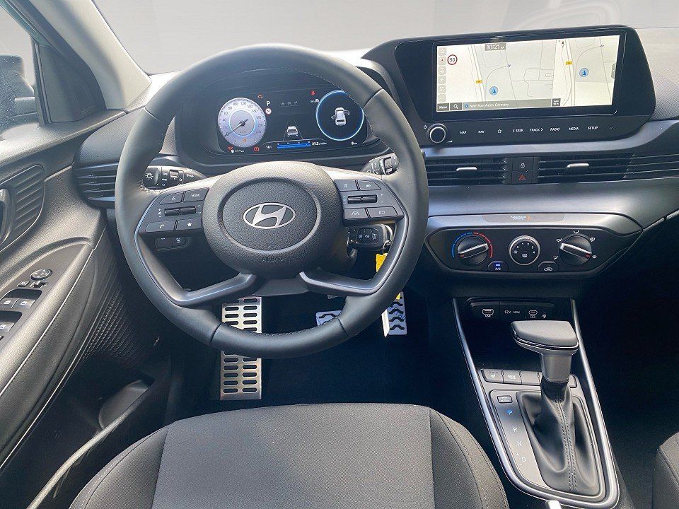 Fahrzeugabbildung Hyundai BAYON 1.0T 100PS DCT Trend Bose