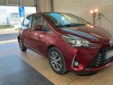 Toyota Yaris Hybrid Y20 Club - Toyota Yaris: Club