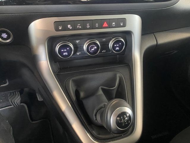 T 180 PROGRESSIVE LED SPUR RFK SHZ DAB NAVI PDC