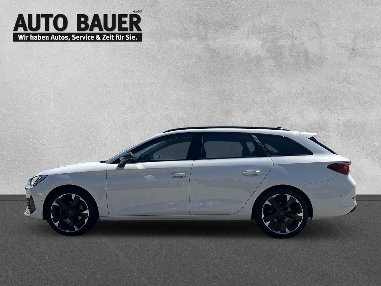 Fahrzeugabbildung CUPRA Leon Sportstourer 1.5 eTSI 150 PS DSG - mit KI generiert/bearbeitet