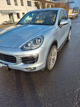 Porsche Cayenne Diesel - - Porsche Gebrauchtwagen in Dormagen