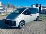 Hyundai STARIA 2.2 CRDi Signature Automatik 2WD Sign... - Hyundai STARIA von privat