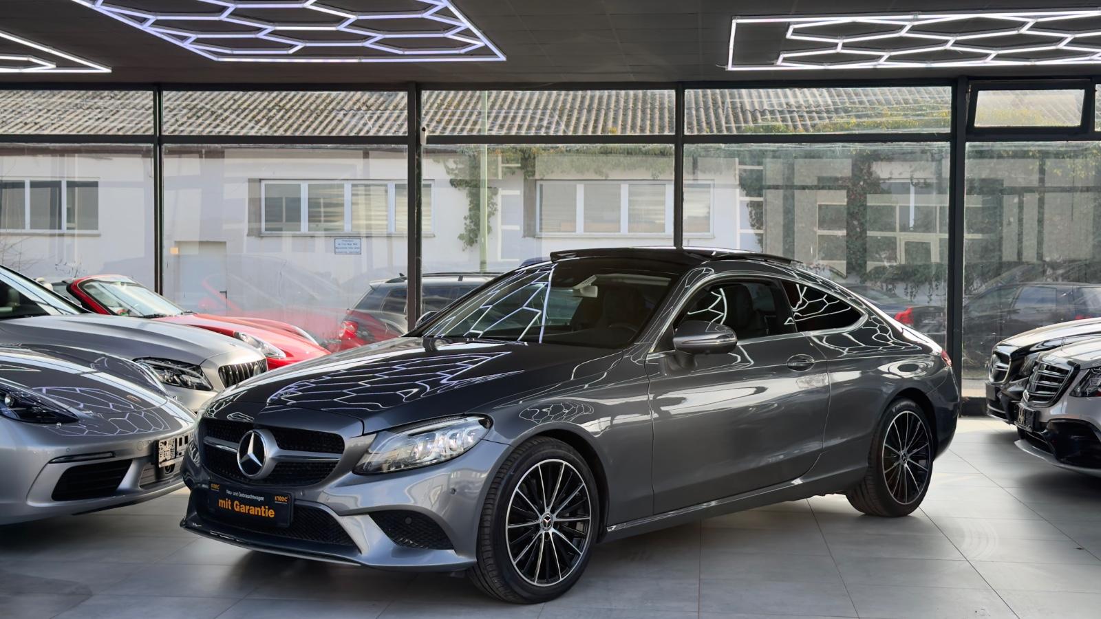 Mercedes-Benz C 300d 4MATIC PANO MEMORY MULTIBEAM-LED 360°