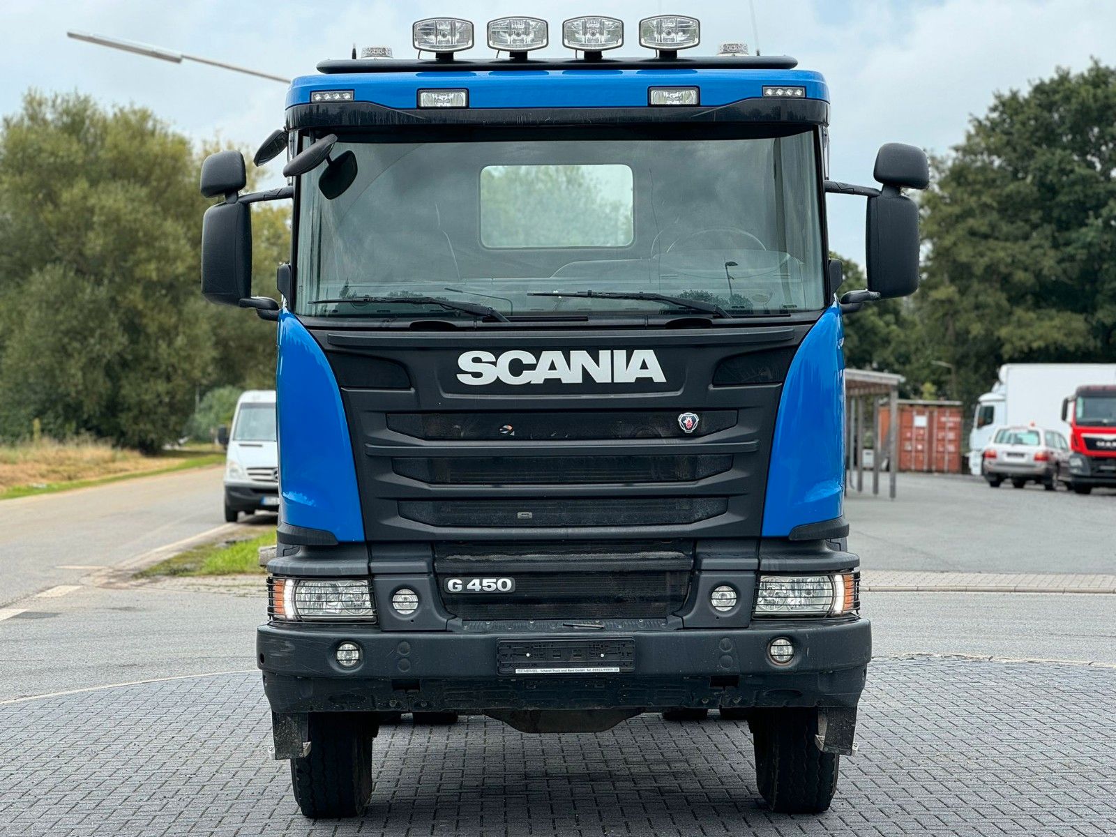 Fahrzeugabbildung Scania G450 4x4H BB Sattelzugmaschine Kipp-Hydraulik