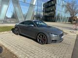 Audi TTS Coupe 2.0 TFSI S tronic quattro - 44k km - graue Audi TTS