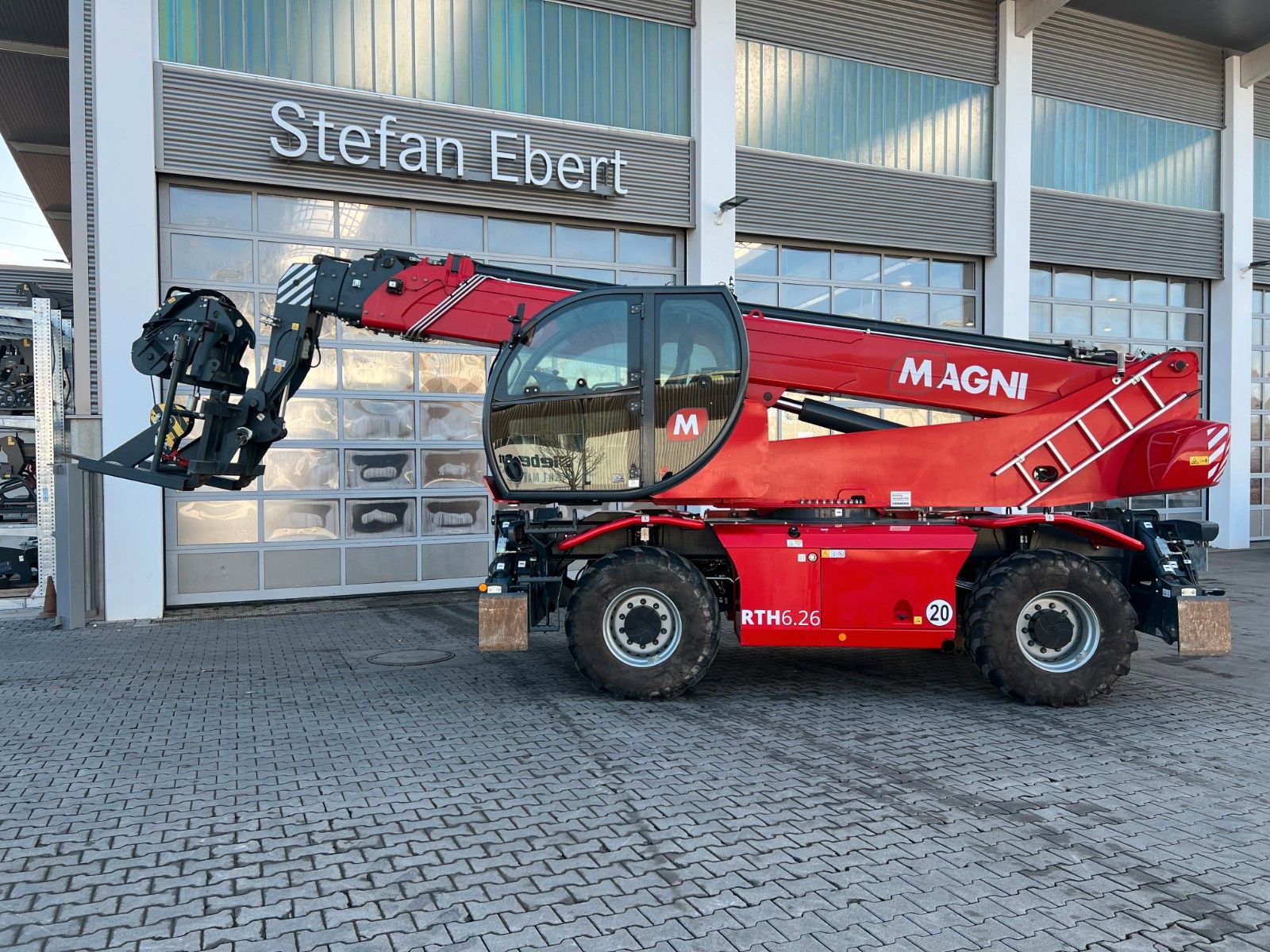 Fahrzeugabbildung Andere Magni RTH 6.26 / nur 849h ! / Gabel / 5 t Winde