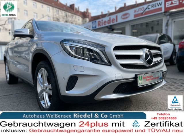 Mercedes-Benz GLA 200 7 G-TRONIC Navi Xenon Bluetooth