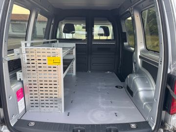 Volkswagen Caddy - 11