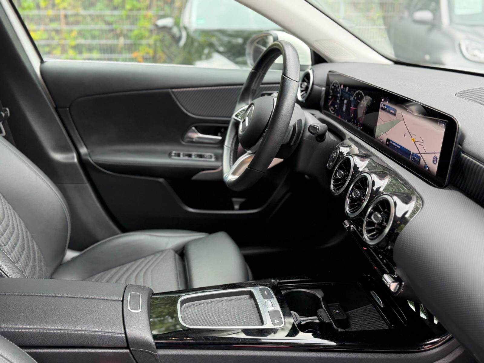 Mercedes-Benz A-Class A180d*AUTOMATIK*MULTIBEAM-LED*CARPLAY+NAVI*, миниатюра 18