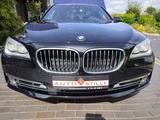 BMW 750i V8 BiTurbo°Voll°Nappa°DAB°LED°incl.19% - BMW 7er Reihe: 8