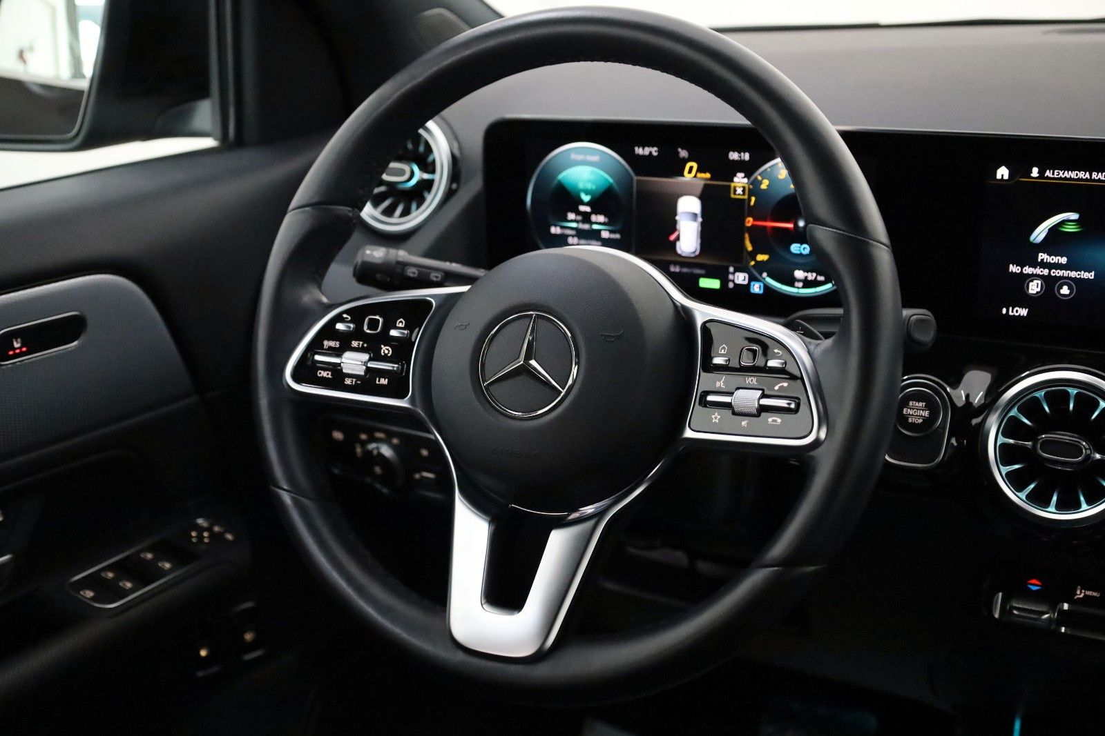 Fahrzeugabbildung Mercedes-Benz GLA 250e Style Navi,Park P,Kamera,T.Leder,SH,LED