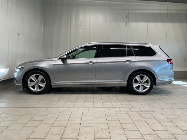 Passat Variant Elegance 2.0 TDI DSG LED PANO NAV