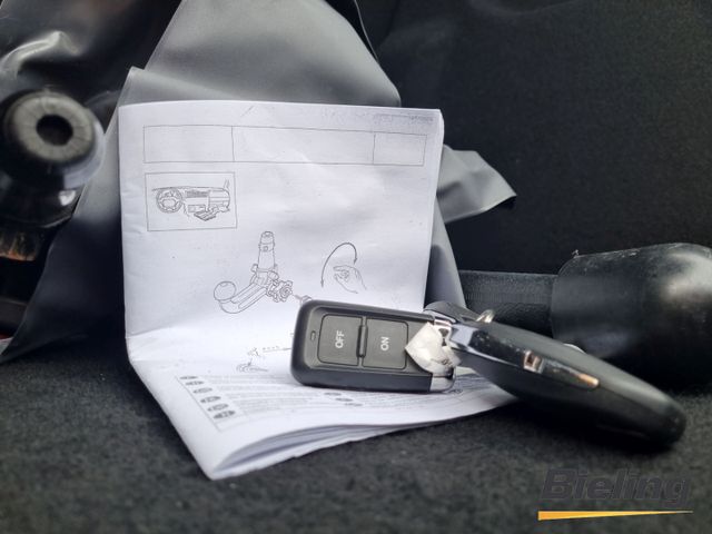 Corsa GS 1.2l, Standheizung, Navi PRO, Panoramad