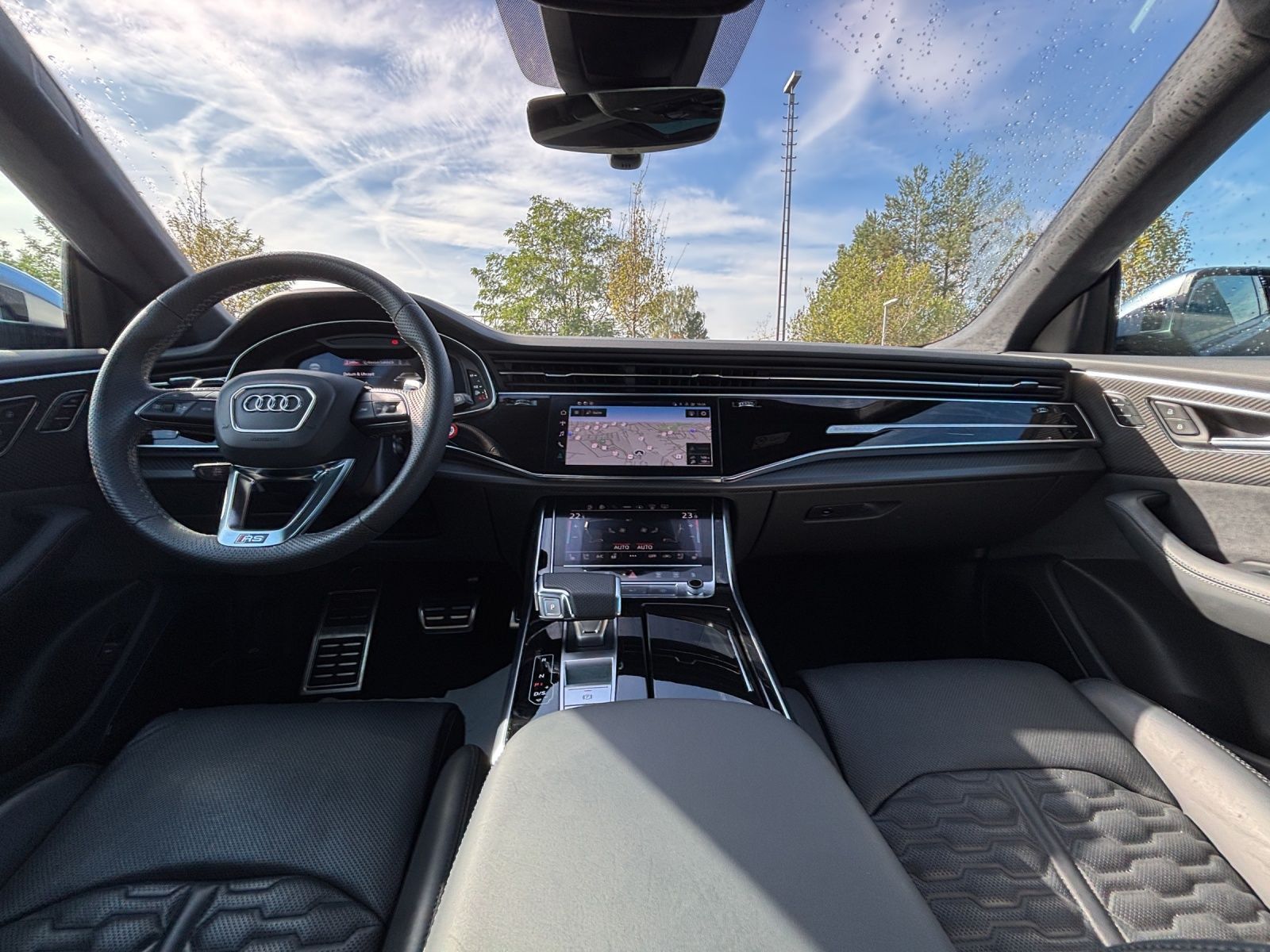 Audi RSQ8 - Bild 7