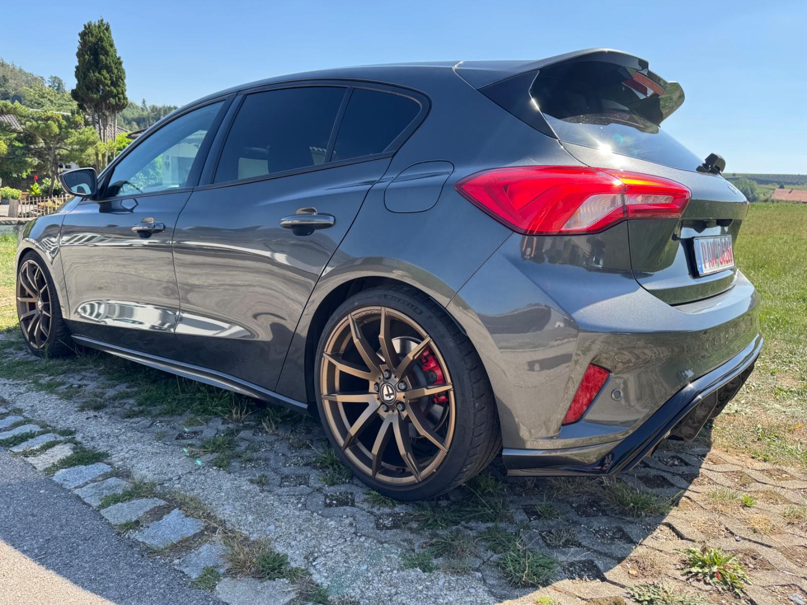 Ford Focus Limited ST 280ch - Recaro - 2ème main - B&O - Navi - Carplay