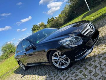 Mercedes E 220 - 5