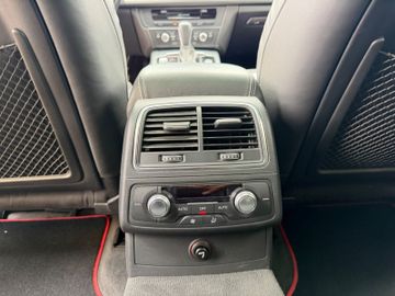 Audi A6 - 12