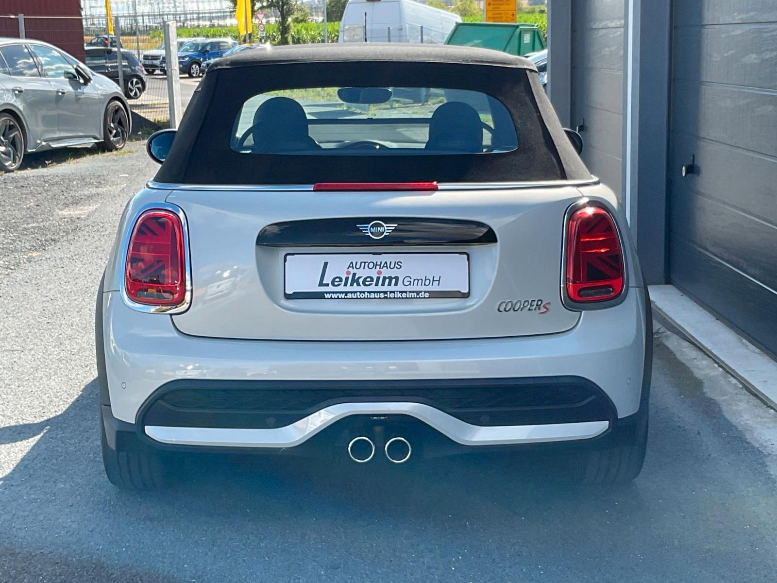 MINI COOPER S CABRIO Classic Trim - Harman Kardon