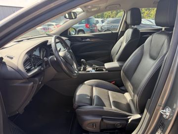 Opel Insignia - 9