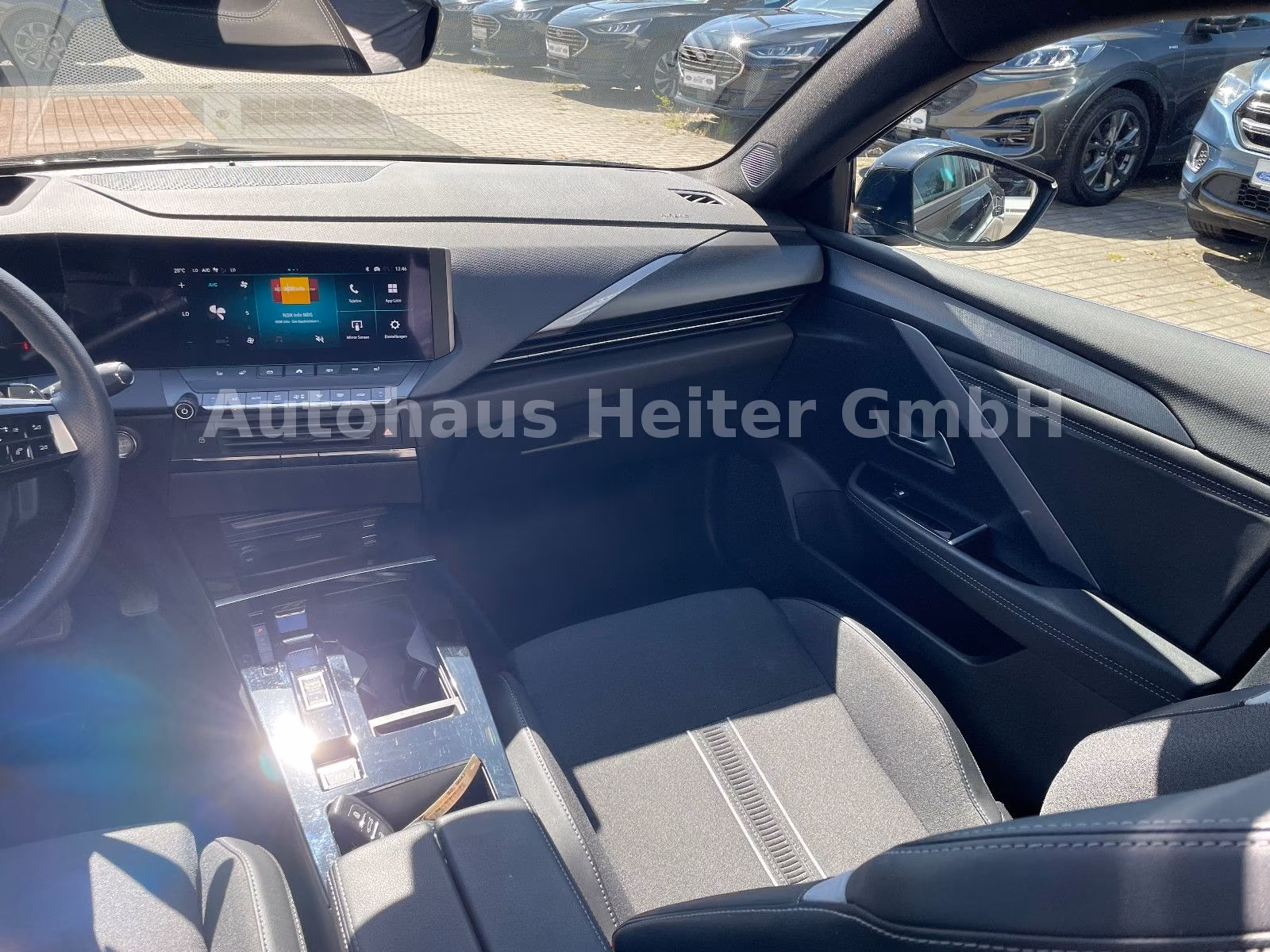 Opel Astra 1.2 ST GS / Schiebedach+360°+Head-UP, миниатюра 15