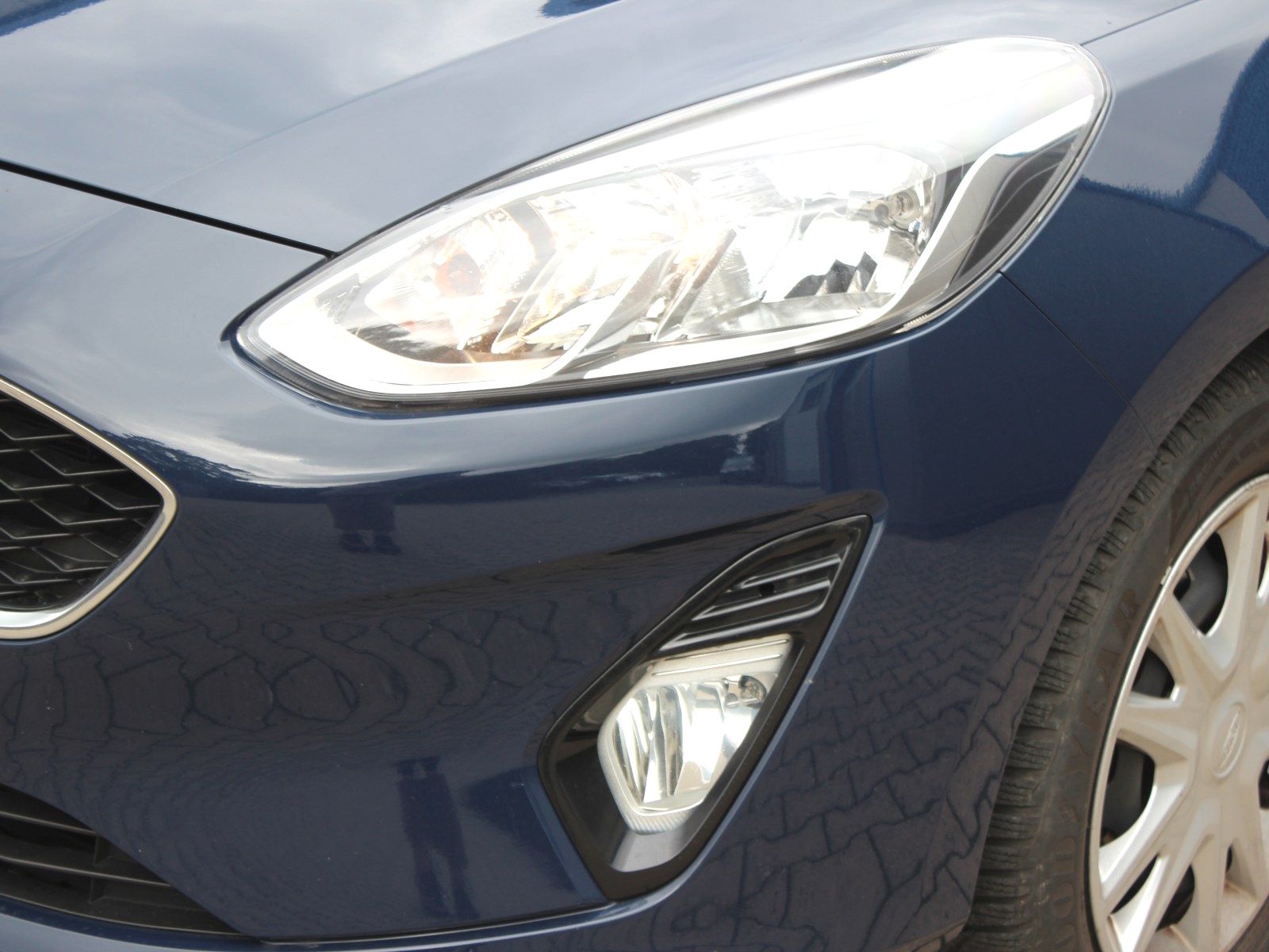 Fahrzeugabbildung Ford Fiesta Cool & Connect 1,1