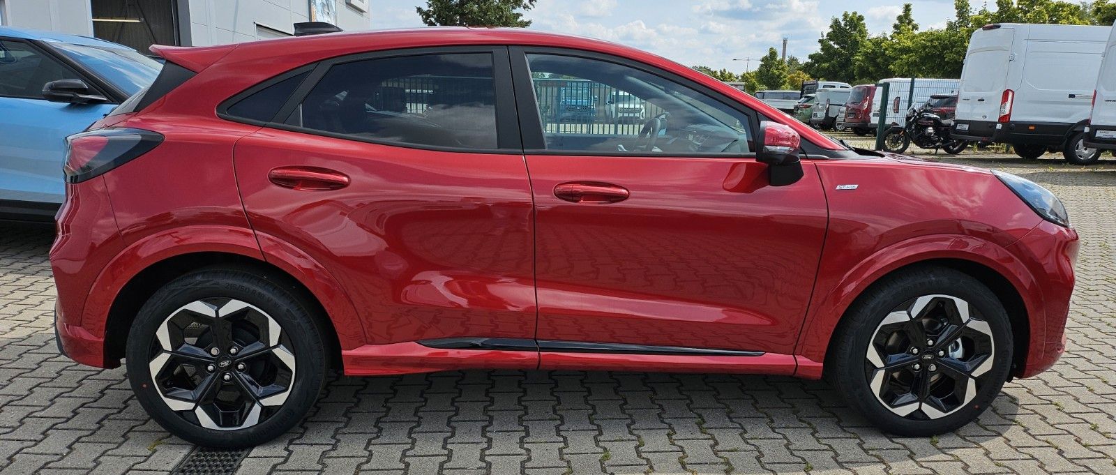 Fahrzeugabbildung Ford Puma Hybrid ST-Line X