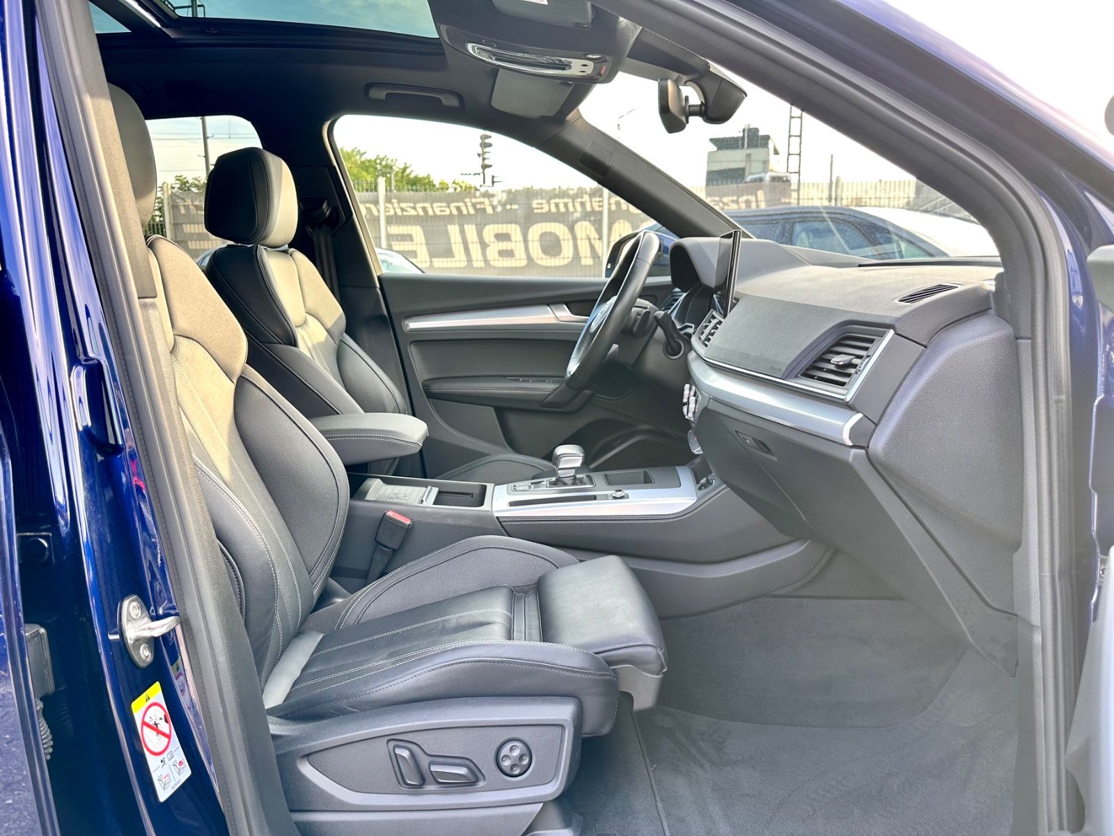 Fahrzeugabbildung Audi Q5 35 TDI *Pano+ACC+Matrix+HUD+360°+Keyless*