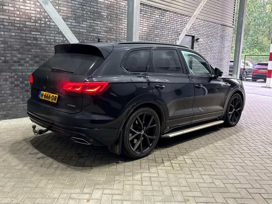 Volkswagen Touareg 3.0 TSi eHybrid 4MOTION R | luftfederung imagem 2
