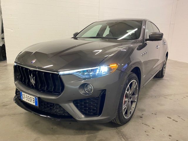 Maserati Levante Q4 3.0 350 CV V6 AWD Gransport