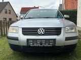 Volkswagen VW passat diesel - Volkswagen Passat aus 2003 mit Diesel-Antrieb: Limousine