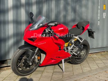 Ducati Panigale V2