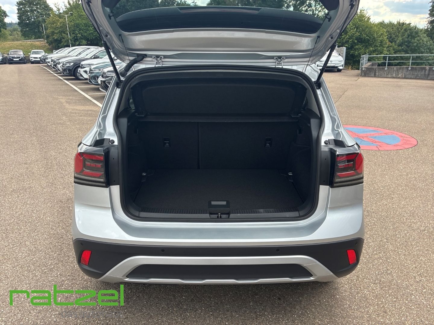 Fahrzeugabbildung Volkswagen T-Cross Goal Life 1.0 l TSI Navi LED ACC BeatsAu