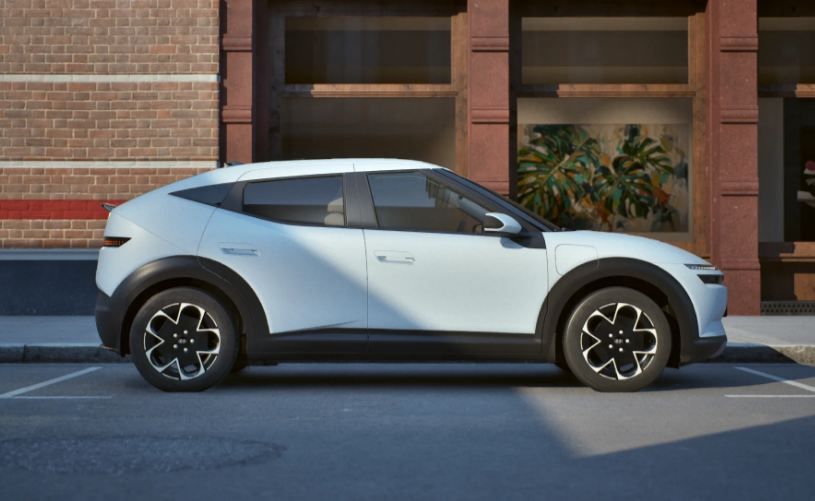 Fahrzeugabbildung Hyundai IONIQ 3 TREND SHZ*LHZ*USB*CARPLAY*