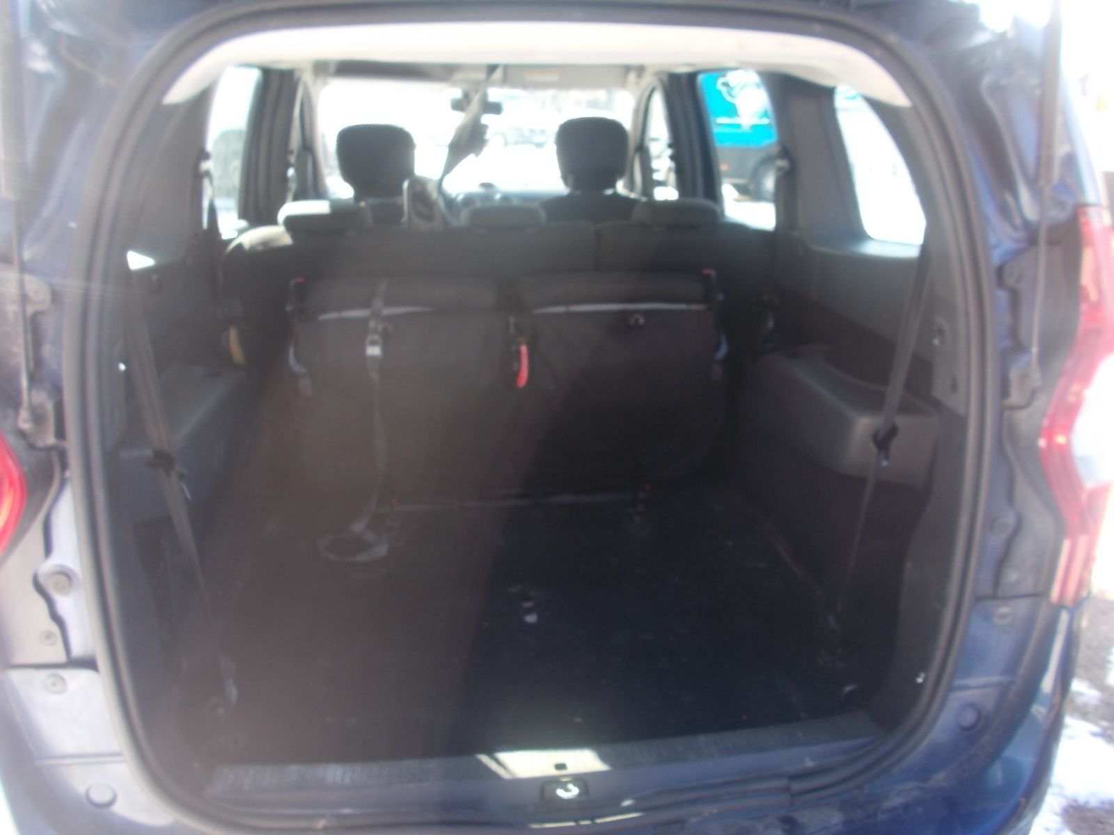 Fahrzeugabbildung Dacia Lodgy Stepway 1.2 TCe 115 Start&Stop