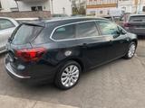 Opel Astra J 1.4 16V Sports Tourer Exklusiv Xenon - Opel Astra: 16v