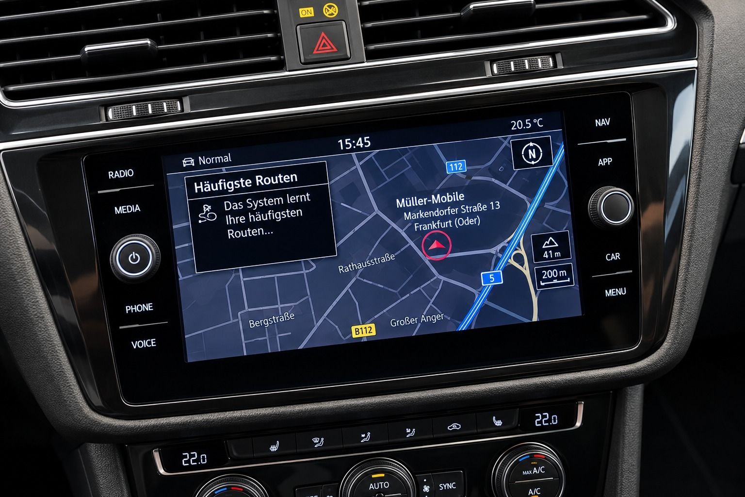 Fahrzeugabbildung Volkswagen Tiguan Allspace 20TDI 4Motion R Line 7-SITZE HUD