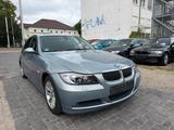 BMW 318 Limousine*2.0*M-Paket*Klimaautomatik*XENON* - BMW 318: M Paket