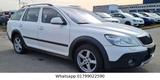 Skoda Octavia Kombi Scout 4X4 Klima + Tempomat + Navi - Skoda aus 2012: Scout