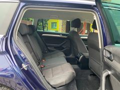 Passat Variant Autom. Navi Sitzh.  AHK