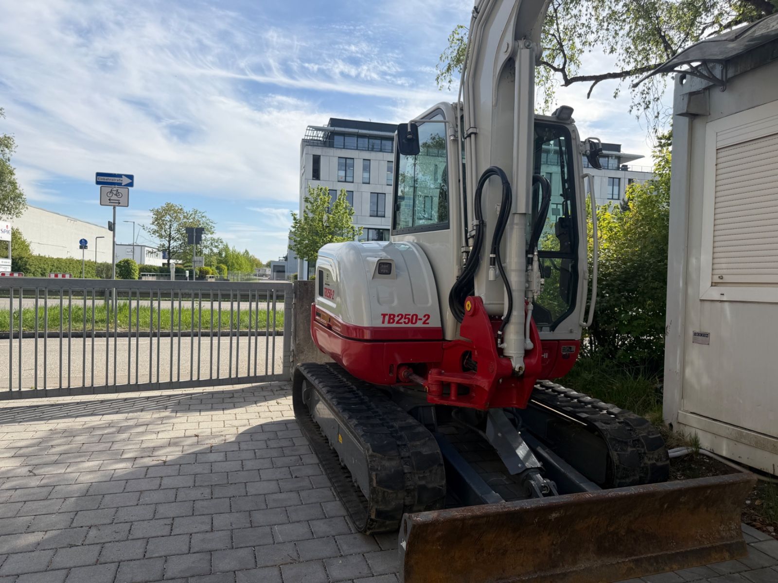 Fahrzeugabbildung Takeuchi TB250-2 V 3 - Powertilt HS 03-Taklock TOP!